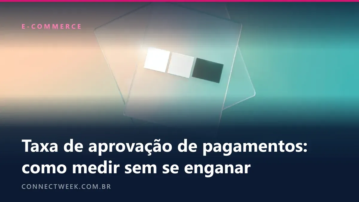 Três cartões de vidro fosco sobrepostos em degradê pêssego e verde-azulado, com uma barra de peças claras e escuras